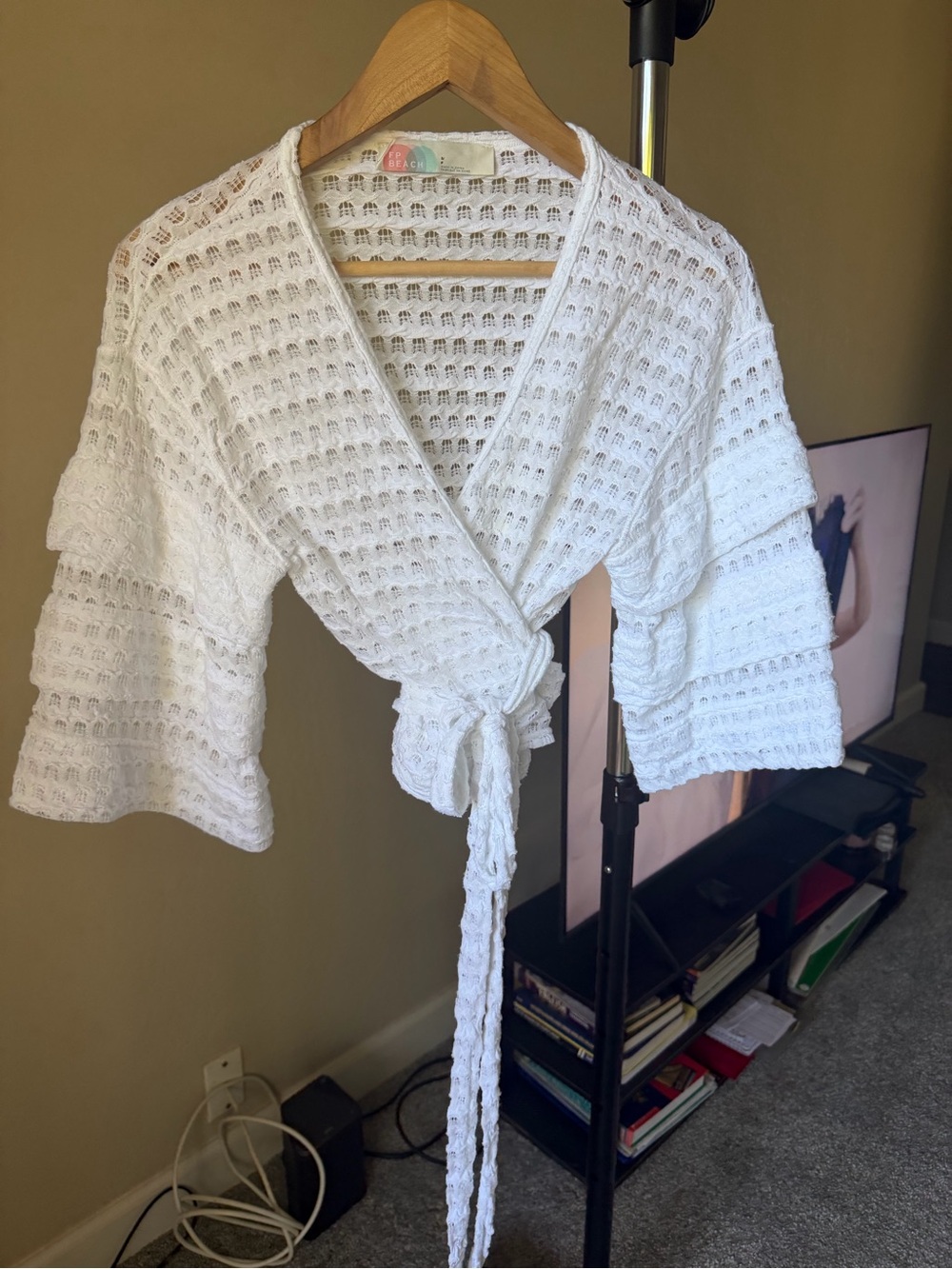 Free People White Crochet Wrap Open Knit Top Tiered Sleeve S/P